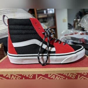 High top NWT Vans